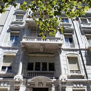 επισκεφθείτε το ξενοδοχείο